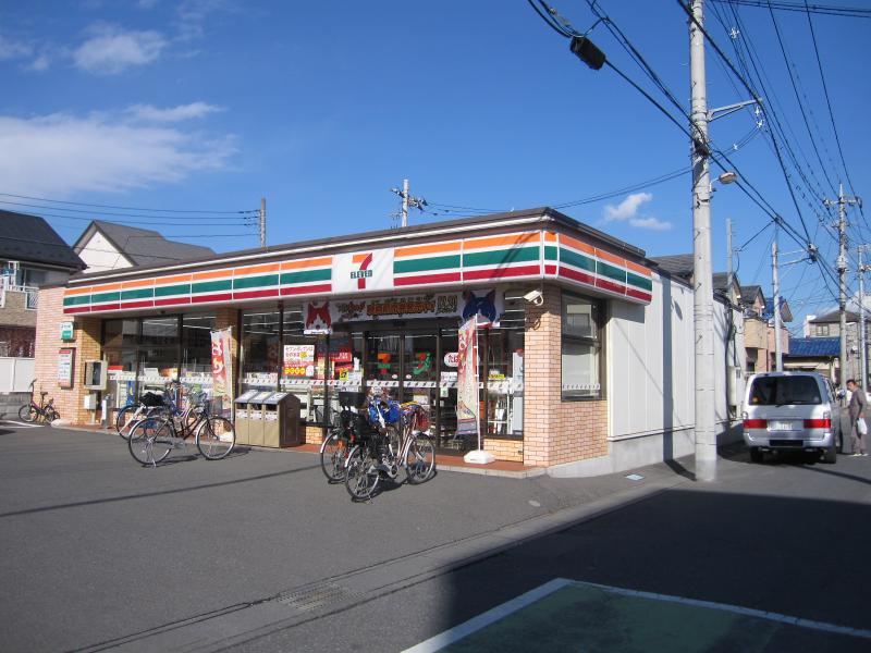 Kolet武里  ｾﾌﾞﾝｲﾚﾌﾞﾝ 越谷平方南町店
